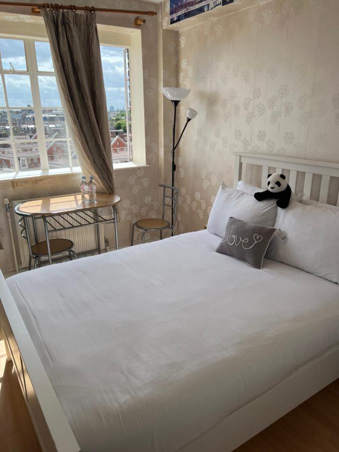 לונדון Super Located Studio In South Ken At Chelsea Cloister מראה חיצוני תמונה